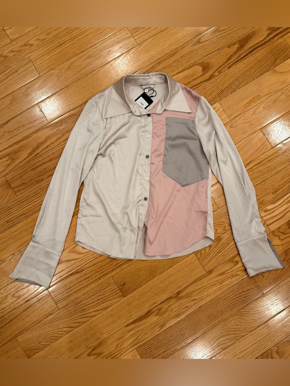 J.ing - Tricolor Satin Feel Shirt size Small NWT